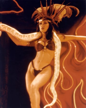 Abierto hasta el amanecer (1996). Santanico Pandemoniun (Salma Hayek)