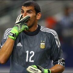 Nahuel Guzmán llena de elogios a Fer Tapia y Felipe Rodríguez