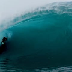 Eimeo Czermak inaugura la temporada de olas grandes en Teahupo’o