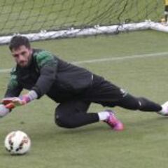 Adán: "Tengo mucha confianza y quiero crecer junto al Betis"