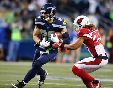 Los ala cerradas tuvieron una gran temporada y Jimmy Graham no se quedó atrás. El jugador de los Seahawks sigue los pasos de Gronkowski de cerca al ser el cuarto mejor TE en producción de touchdowns con 69.