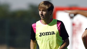 10/09/16  Entrenamiento del Granada CF 
 Sergi Samper