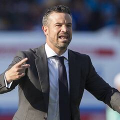 Rafael Puente estaría cerca de dirigir al Cerro Porteño