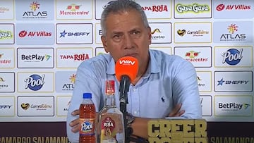 El técnico del Cali lamenta la falta de definición de sus dirigidos.