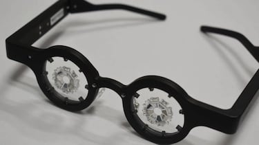 Inventan unas gafas 'smart' que elimina la miopía sin cirugía en Japón