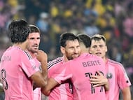 El brillo del rosarino se alineó al debut goleador de Berterame, aunque la salida del ‘10’ cambió el guion y Tomás Martínez firmó un empate de oro.