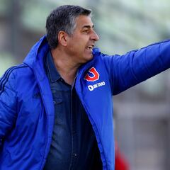 ¿Sigue o se va? La curiosa respuesta de Escobar en conferencia