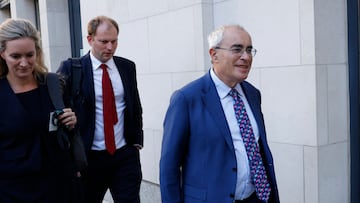 Soccer Football - Premier League - Manchester City hearing into alleged breaches of Premier League financial rules starts - London, Britain - September 16, 2024 Lord David Pannick is seen outside the International Dispute Resolution Centre as the Manchester City hearing into alleged breaches of Premier League financial rules starts Action Images via Reuters/John Sibley