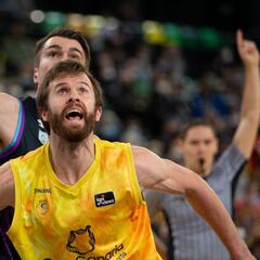 El COVID-19 se ceba con Shurna