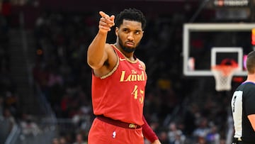 CLEVELAND, OHIO - FEBRUARY 12: Donovan Mitchell #45 of the Cleveland Cavaliers celebrates during the third quarter against the Philadelphia 76ers at Rocket Mortgage Fieldhouse on February 12, 2024 in Cleveland, Ohio. The 76ers defeated the Cavaliers 123-121. NOTE TO USER: User expressly acknowledges and agrees that, by downloading and or using this photograph, User is consenting to the terms and conditions of the Getty Images License Agreement.   Jason Miller/Getty Images/AFP (Photo by Jason Miller / GETTY IMAGES NORTH AMERICA / Getty Images via AFP)