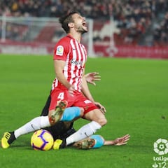 El Almería no consigue derrumbar la muralla del Lugo