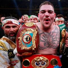 AMLO felicita a Andy Ruiz por conseguir campeonato de peso completo