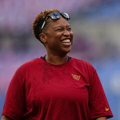 How many female coaches are in the NFL?