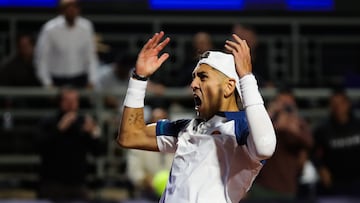 Tenis, Alejandro Tabilo vs Thiago Tirante
El tenista Alejandro Tabilo de Chile celebra el triunfo en contra de Thiago Tirante de Argentina por el ATP 250 de Santiago 2026 en el Club Deportivo San Carlos de Apoquindo en Santiago, Chile.
26/02/2026
Felipe Zanca/Photosport
Tennis, Alejandro Tabilo vs Thiago Tirante
The tennis player Alejandro Tabilo de Chile celebrate the win against of Thiago Tirante de Argentina in the match for the ATP 250 Santiago 2026 at the Club Deportivo San Carlos de Apoquindo in Santiago, Chile.
26/02/2026
Felipe Zanca/Photosport