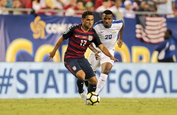 De padre guatemalteco y madre salvadoreña, Roldan creció en California y ahí se formó. Apenas en 2015 debutó en MLS con Seattle Sounders. En el último partido de Estados Unidos, fue convocado por Dave Sarachan.