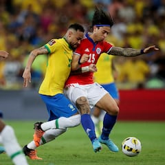 “Hace unos años, con Montecinos hablábamos de nuestros sueños; ahora, sus logros me ponen feliz”