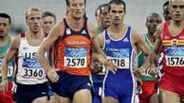 <b>BUENAS SENSACIONES.</B> Reyes Estévez ha demostrado que es uno de los atletas en mejor forma de cuantos estarán en la final.