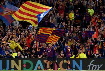 2-0. Jordi Alba celebró el segundo gol.