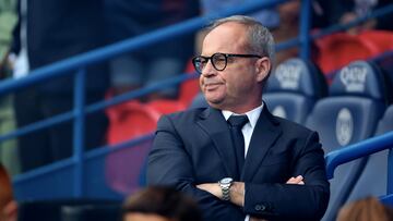 PARIS, FRANCE - AUGUST 26: Manager of Paris Saint-Germain, Luis Campos reacts during the Ligue 1 Uber Eats match between Paris Saint-Germain and RC Lens at Parc des Princes on August 26, 2023 in Paris, France. (Photo by Xavier Laine/Getty Images)