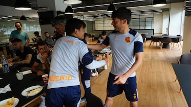 Los perfiles que podrían encajar en la Real tras el adiós de David Silva