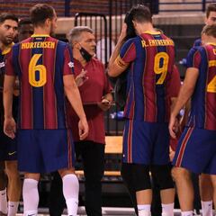 El Barça cumple el expediente
en la visita al Zaporozhye