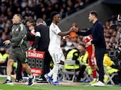 ¿Debería el Real Madrid reforzarse este invierno y dejar salir a algún jugador? Debate en directo con AS: ¡manda tu pregunta u opinión y participa!