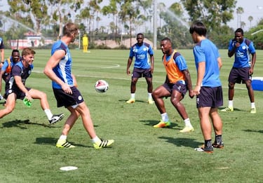 Top flight survival is Leicester’s first priority says Ranieri