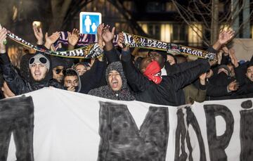 Ofensiva conjura de los ultras del PSG en el recibimiento a su equipo