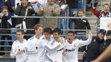 <b>GOL. </b>Nacho, Álex, Noblejas, Fran Rico y Juan Carlos celebran el 2-1.