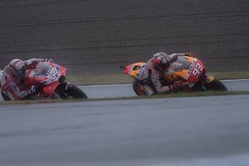 Duelo bajo la lluvia de Motegi entre Dovizioso y Márquez