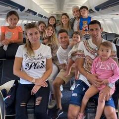 Los jugadores del PSG presumen de comunión al irse de vacaciones juntos