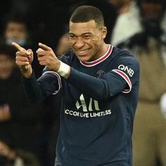 PSG: Leonardo hopeful Mbappe will sign up to new deal