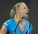 Kanepi barrió a Hantuchova en la final de Brisbane