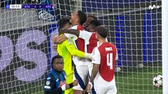 David Raya, ¿de qué planeta viniste? Señoras y señores, la parada del año al 3%