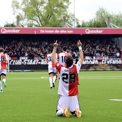 Santiago Giménez revela mensaje que le envió ‘Tata’ Martino