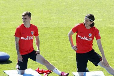 Griezmann to renew with Atlético before Euro 2016