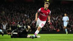 Arshavin deja el fútbol, la perla rusa que brilló en el Arsenal