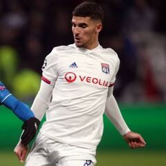 Poco de Cuadrado en la derrota de Juventus en Lyon