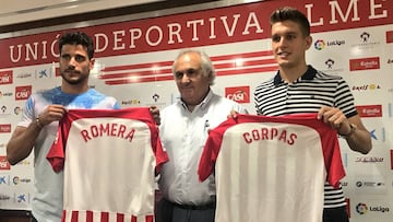 El Almería presenta a José Romera y Corpas.