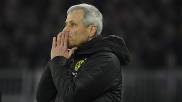 Barcelona: Favre's Dortmund job on the line in Camp Nou