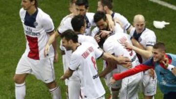 Los jugadores del PSG celebran un gol.