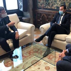 El Valencia se emplaza a la reunión con el Ayuntamiento tras un encuentro "positivo" con la Generalitat