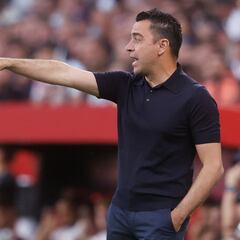 Xavi se despide con una buen registro ante el Sevilla