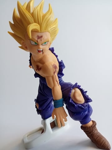 Figuras de Gohan vs C¨¦lula de 'Dragon Ball Z' por Banpresto