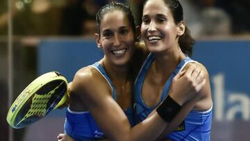 Las gemelas Sánchez Alayeto.