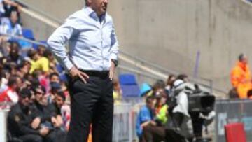 Aguirre dirige un partido frente al Almería.
