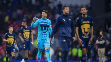 Jugadores de Pumas despu&eacute;s del partido contra el Am&eacute;rica