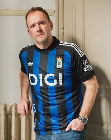 The shirt is inspired by the kit unveiled in March 2017 to mark the club’s 91st anniversary. That design combined black, representing the earth, with blue, a symbol of the club’s spirit, creating an identity defined by pride and belonging.

What began as a special edition went on to become a fan favorite, with supporters calling for its return for years. Now, one of the most admired, requested, and fondly remembered shirts by those who have followed the club’s journey is back.