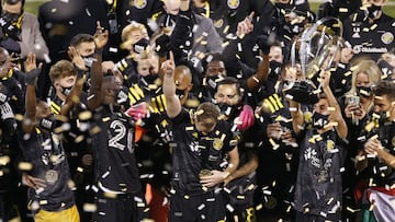 Ambos futbolistas han probado la gloria con Columbus Crew y se unen a un selecto grupo de costarricenses campeones en esta liga.