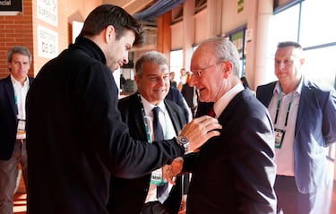 Piqué, anfitrión de Laporta y De la Torre en la Davis
